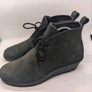 ECCO Skyler Chukka Womens Size 38 (US 7-7.5) Black Oil Nubuck Wedge Boots Shoes